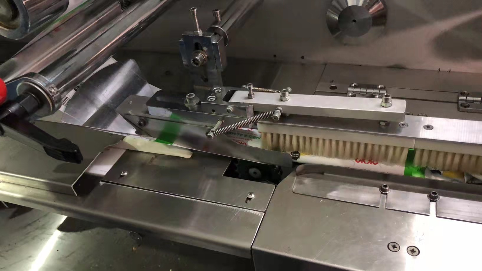 Double Piece Chocolate Bar Packaging Machine(JY-ZB400)